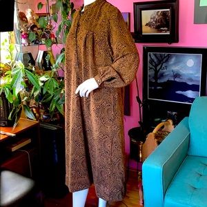 Vintage fully lined house dress